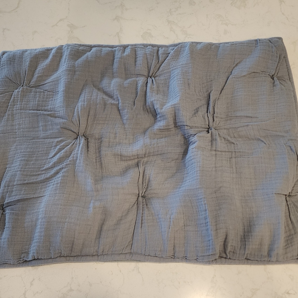 NWOT Pottery Barn Soft Cotton  Chambray Blue Standard Sham